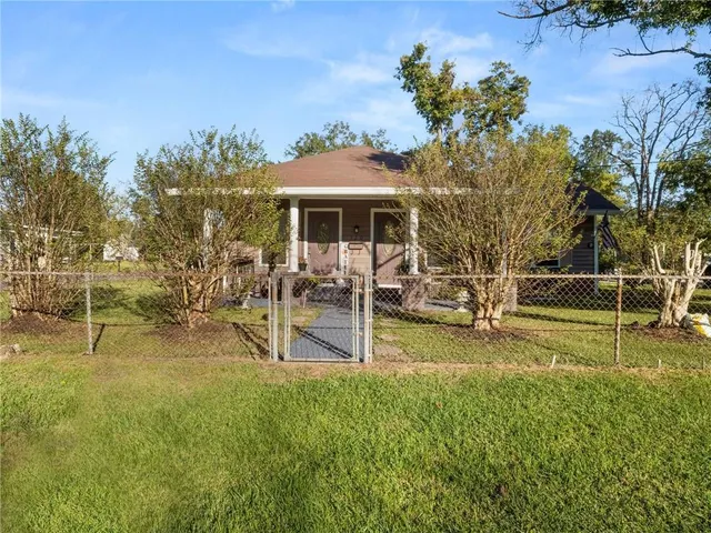 $115,000 | 320 North Frazier Street, Dequincy, LA 70633