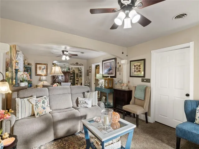 $115,000 | 320 North Frazier Street, Dequincy, LA 70633