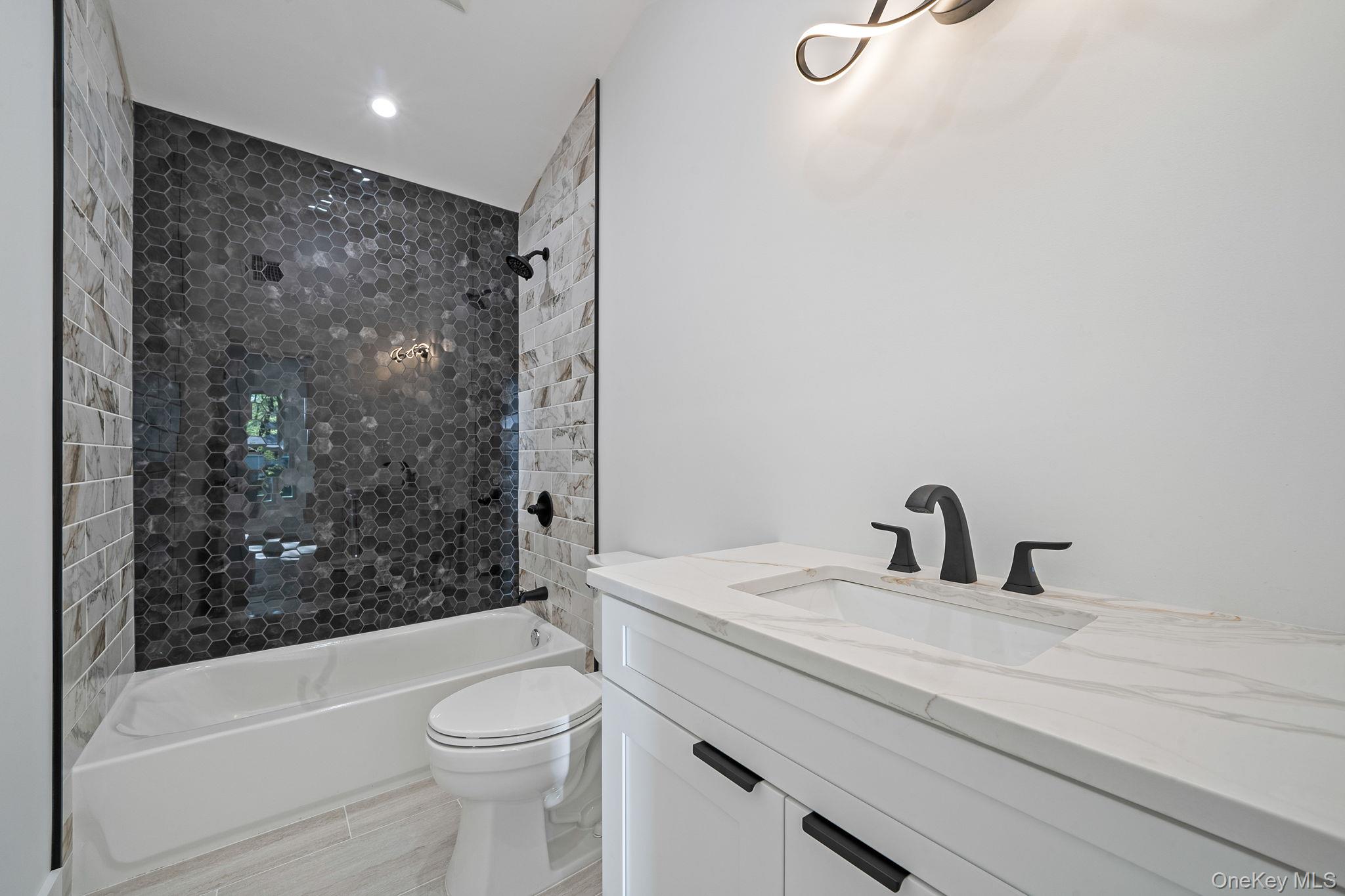 40 Friendly Road Smithtown, NY 11787 - Photo 28 of 38 Gallery Image 28