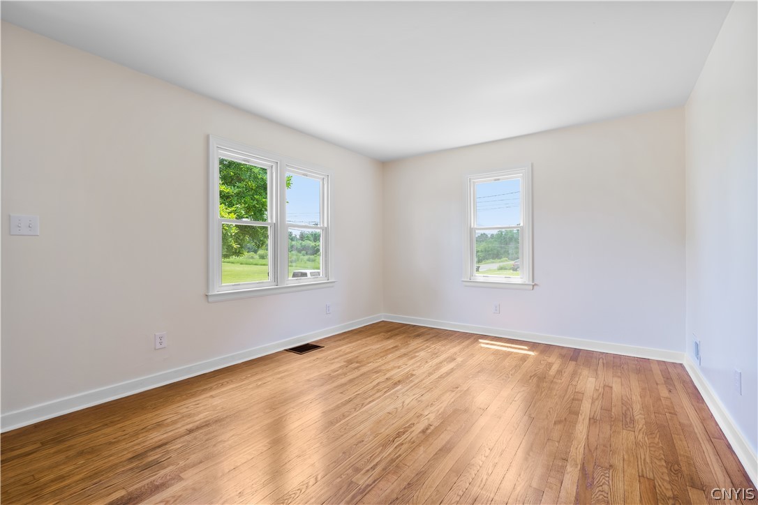 5083 South Onondaga Road Onondaga, NY 13120 - Photo 6 of 34