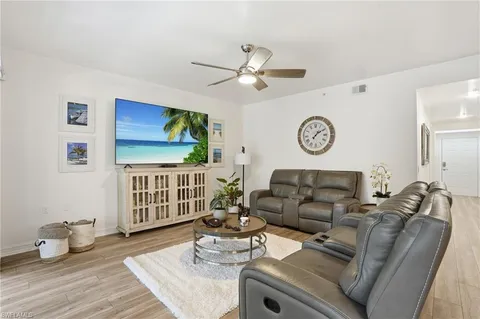$339,000 | 1882 Tarpon Bay Drive South, Unit 105, Naples, FL 34119
