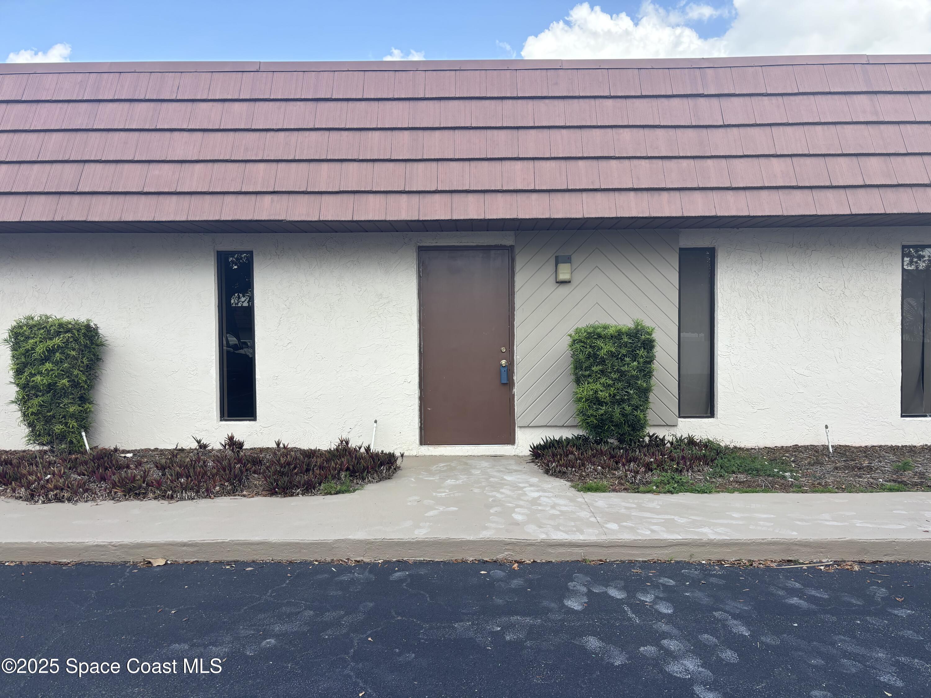 2105 Palm Bay Rd