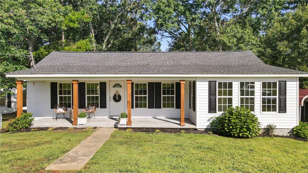 242 Mt Sinai Road Lula, GA 30554 - Photo 1 of 1