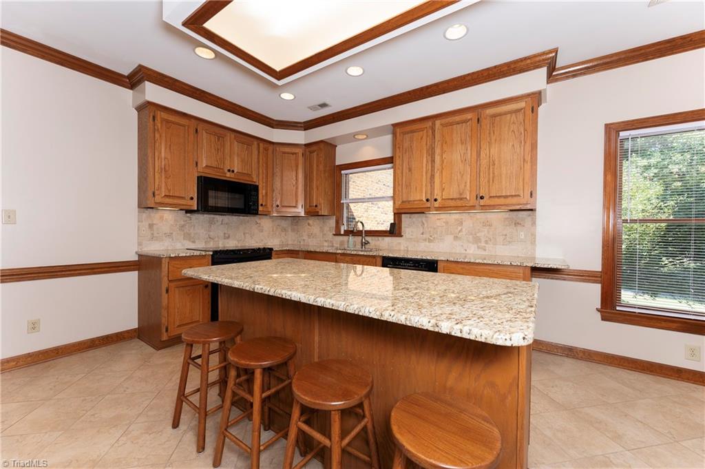 3265 Beroth Road Pfafftown, NC 27040 - Photo 15 of 41 Gallery Image 15
