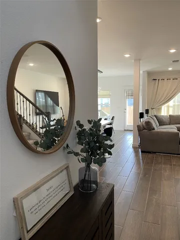 $2,195 | 15502 Pewter Luster Cove, Del Valle, TX 78617