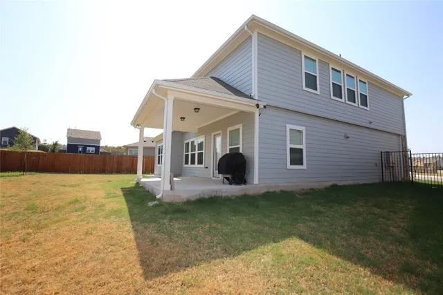 $2,195 | 15502 Pewter Luster Cove, Del Valle, TX 78617