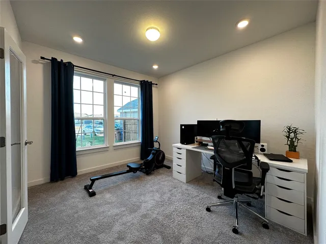 $2,195 | 15502 Pewter Luster Cove, Del Valle, TX 78617