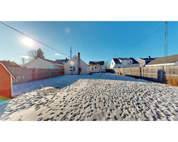 $185,000 | 1119 North 18th Street, Manitowoc, WI 54220