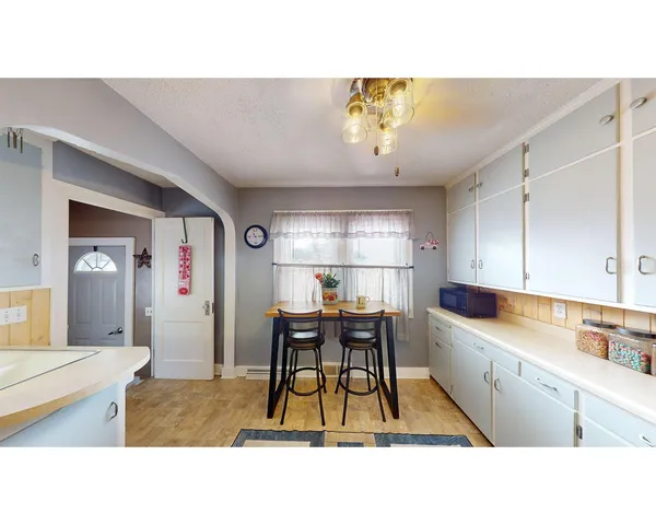 $185,000 | 1119 North 18th Street, Manitowoc, WI 54220