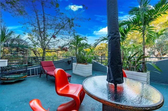 $696,000 | 2361 Southwest 18th Avenue, Fort Lauderdale, FL 33315