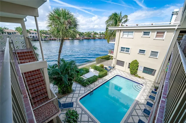 $2,000 | 2600 South Ocean Drive, Unit S104, Hollywood, FL 33019