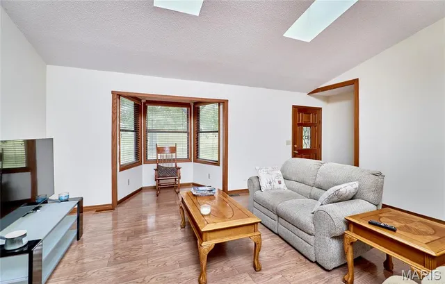 $339,900 | 209 Timber Ridge Court, Troy, MO 63379