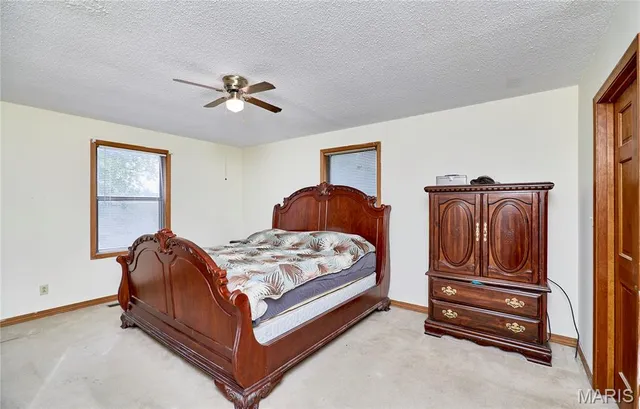 $339,900 | 209 Timber Ridge Court, Troy, MO 63379