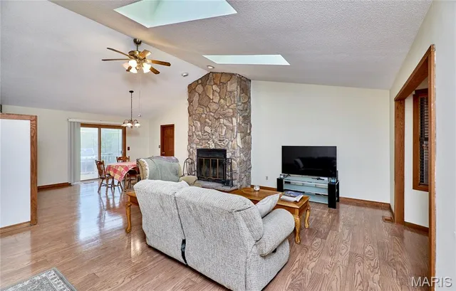 $339,900 | 209 Timber Ridge Court, Troy, MO 63379