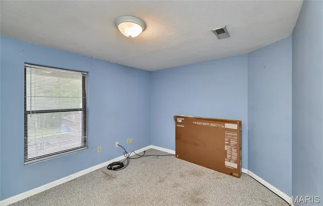 $339,900 | 209 Timber Ridge Court, Troy, MO 63379