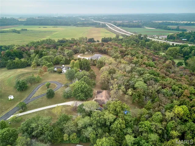 $339,900 | 209 Timber Ridge Court, Troy, MO 63379