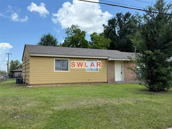 $995 | 4228 Worthy Drive, Lake Charles, LA 70607