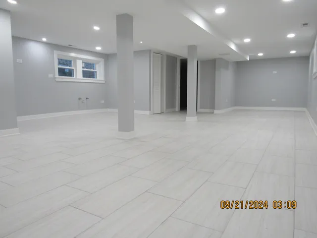 $599,990 | 5423 North Sawyer Avenue, Chicago, IL 60625