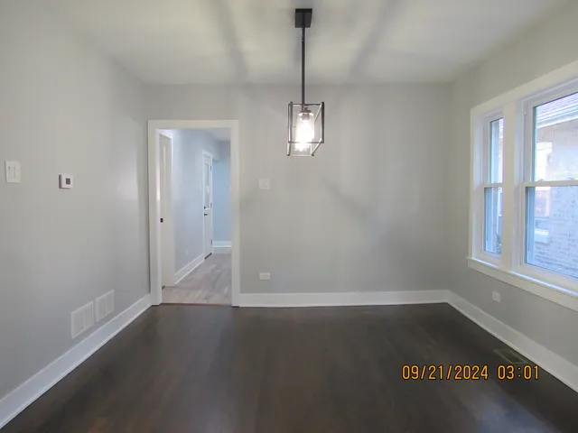 $599,990 | 5423 North Sawyer Avenue, Chicago, IL 60625