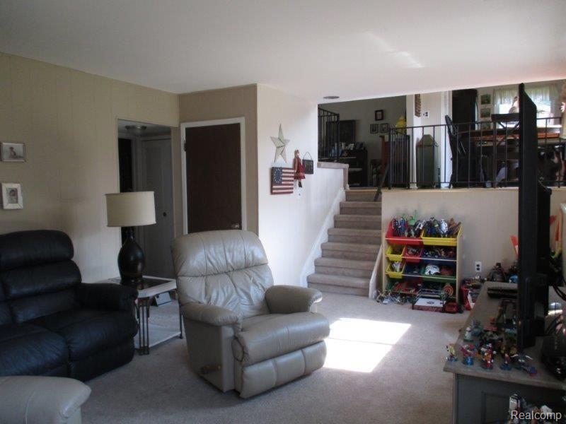 22102 Hall Road Trenton, MI 48183 - Photo 23 of 28 Hall 023.jpg