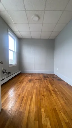 $2,600 | 271 Shirley Street, Unit 4, Winthrop, MA 02152