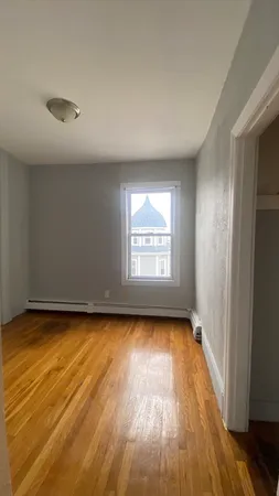 $2,600 | 271 Shirley Street, Unit 4, Winthrop, MA 02152