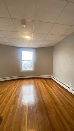 $2,600 | 271 Shirley Street, Unit 4, Winthrop, MA 02152