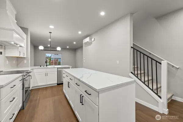$669,990 | 16823 Alder Way, Unit G5, Lynnwood, WA 98037