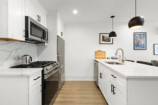 $505,000 | 121 Coles Street, Unit 1, Jersey City, NJ 07302