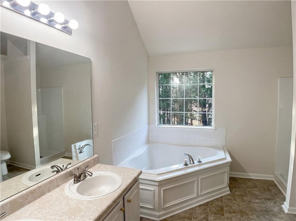 716 Overlook Crest Monroe, GA 30655 - Photo 11 of 24