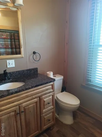 $136,900 | 101 West South Street, Nokomis, IL 62075