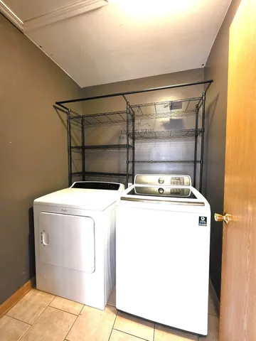 $299,999 | 2513 Ridgefield Drive, Belvidere, IL 61008