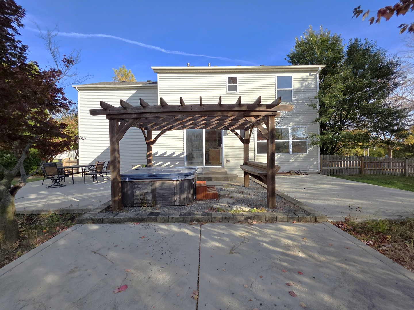 2513 Ridgefield Drive Belvidere, IL 61008 - Photo 33 of 35 a view of a house with a patio
