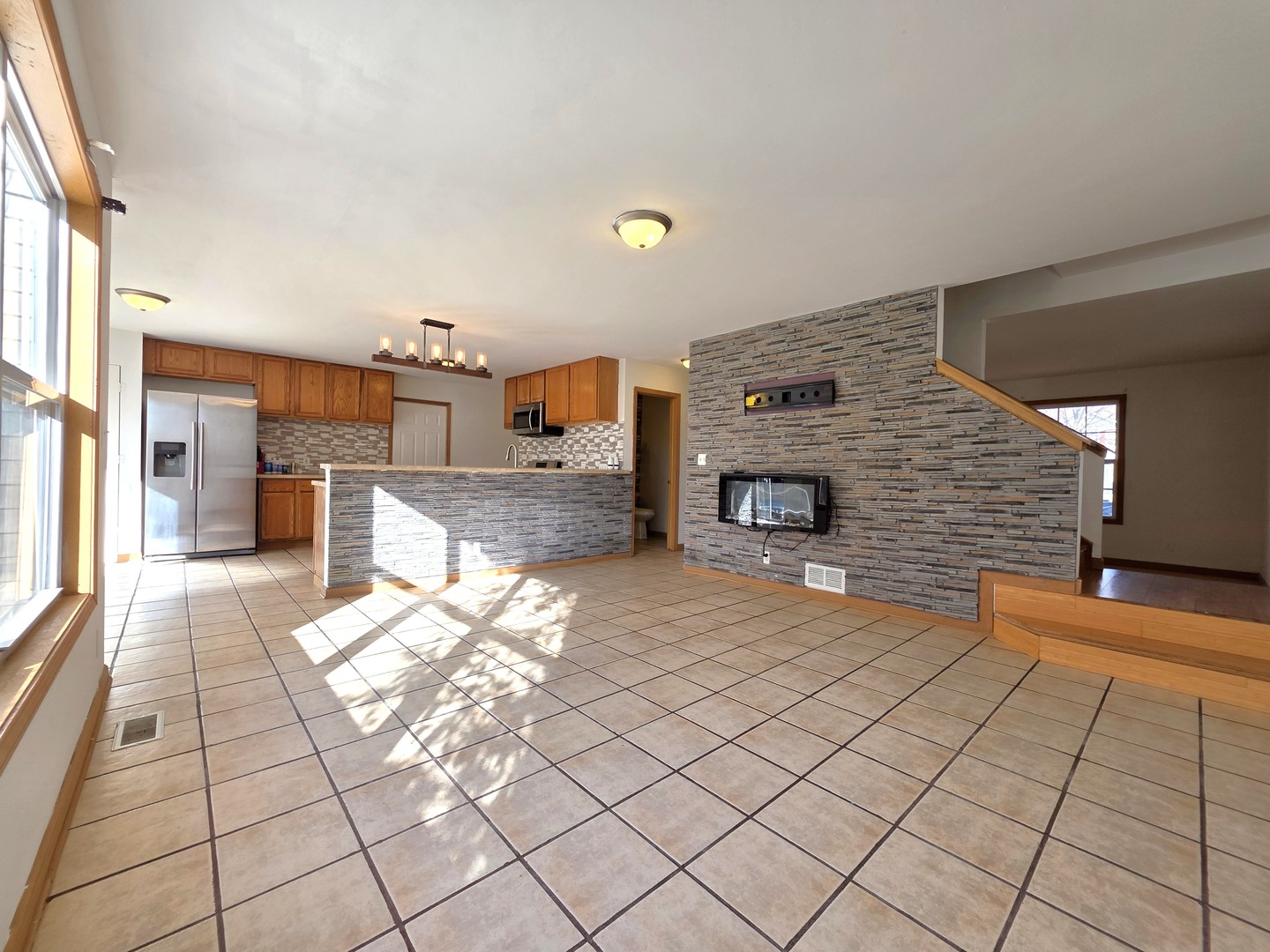 2513 Ridgefield Drive Belvidere, IL 61008 - Photo 8 of 35