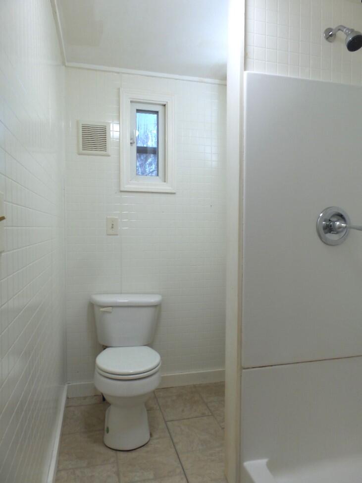 660 Unity Road Waterville, ME 04901 - Photo 15 of 24 Bath