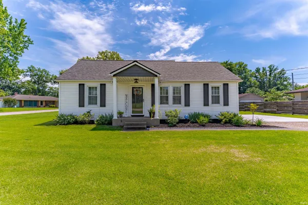 $275,000 | 2511 St George Road, Evansville, IN 47711