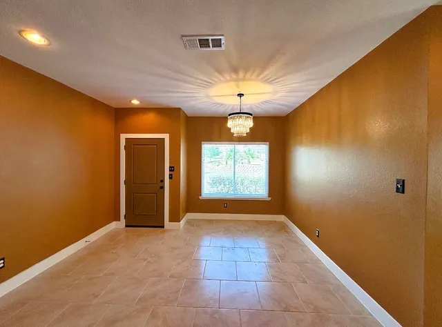 $2,000 | 168 Uplift, Unit B, Horseshoe Bay, TX 78657