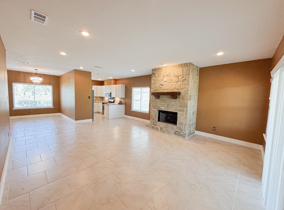 168 Uplift, Unit B Horseshoe Bay, TX 78657 - Photo 7 of 23