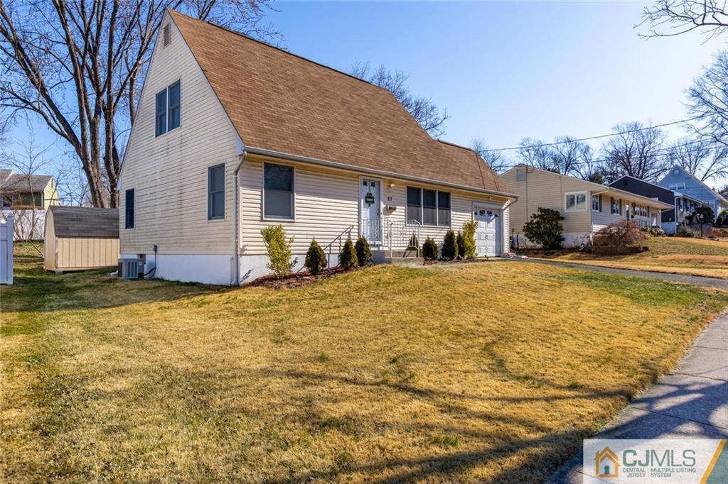27 Ridgeview Road Jamesburg, NJ 08831 - Photo 3 of 23 Gallery Image 3