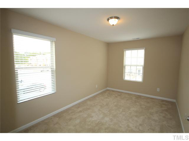 413 Leighann Ridge Lane Rolesville, NC 27571 - Photo 10 of 23 Gallery Image 10