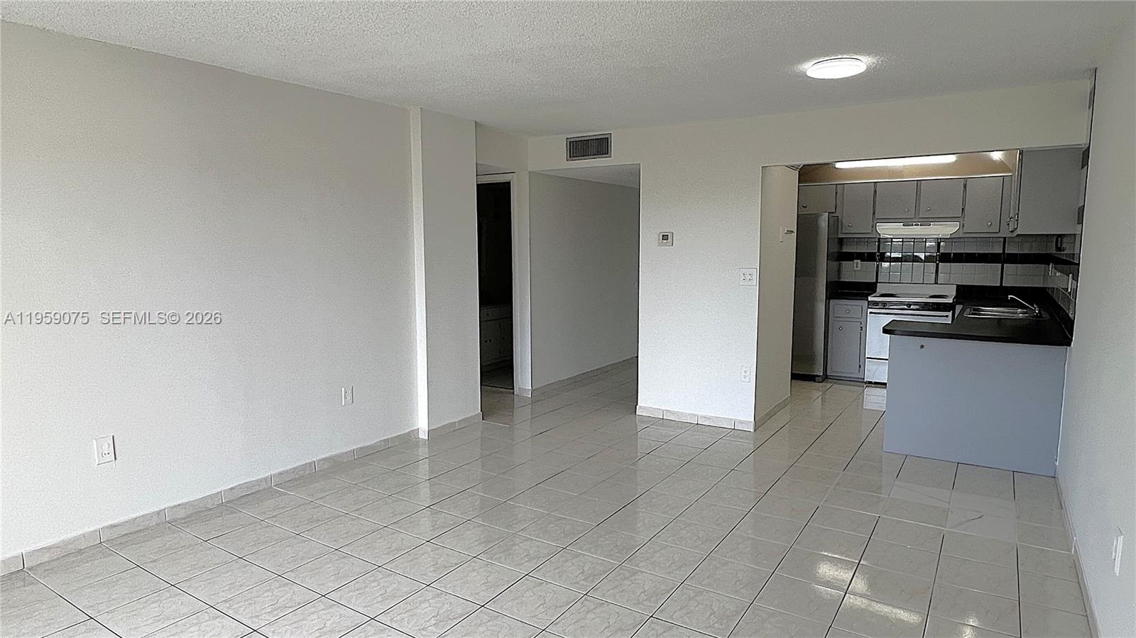14250 Southwest 62nd Street, Unit 424 Miami, FL 33183 - Photo 13 of 24