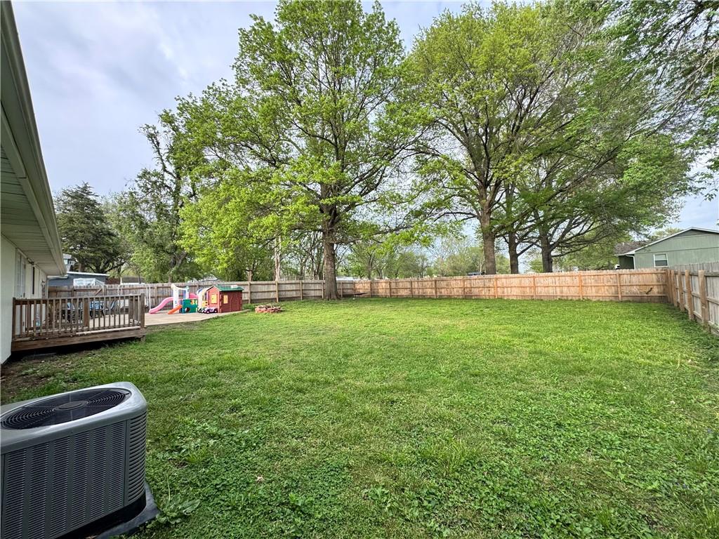 603 South Mechanic Street Butler, MO 64730 - Photo 25 of 27