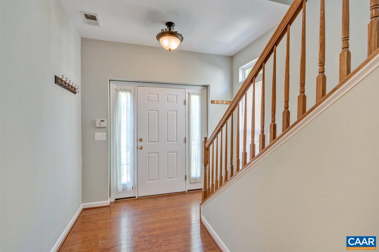 918 Rainier Road Charlottesville, VA 22903 - Photo 5 of 26 Gallery Image 5