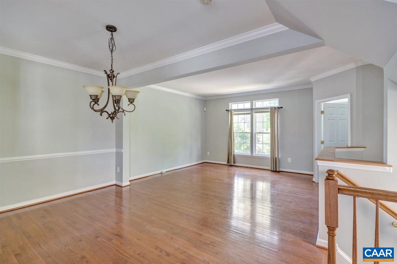 918 Rainier Road Charlottesville, VA 22903 - Photo 7 of 26 Gallery Image 7