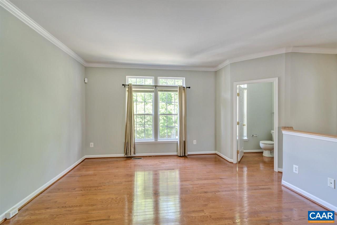 918 Rainier Road Charlottesville, VA 22903 - Photo 8 of 26 Gallery Image 8