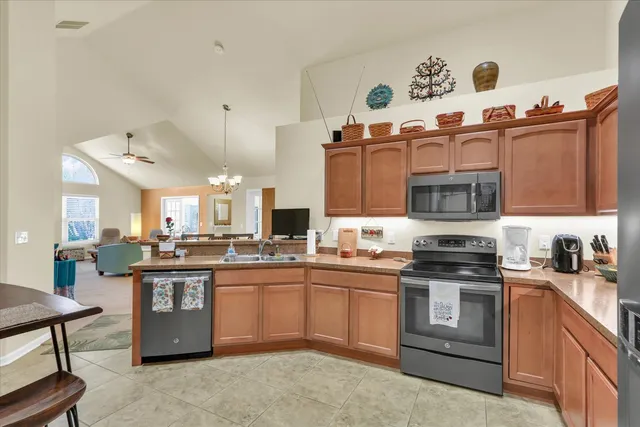 $299,900 | 2730 Madelynn Drive, Champaign, IL 61822