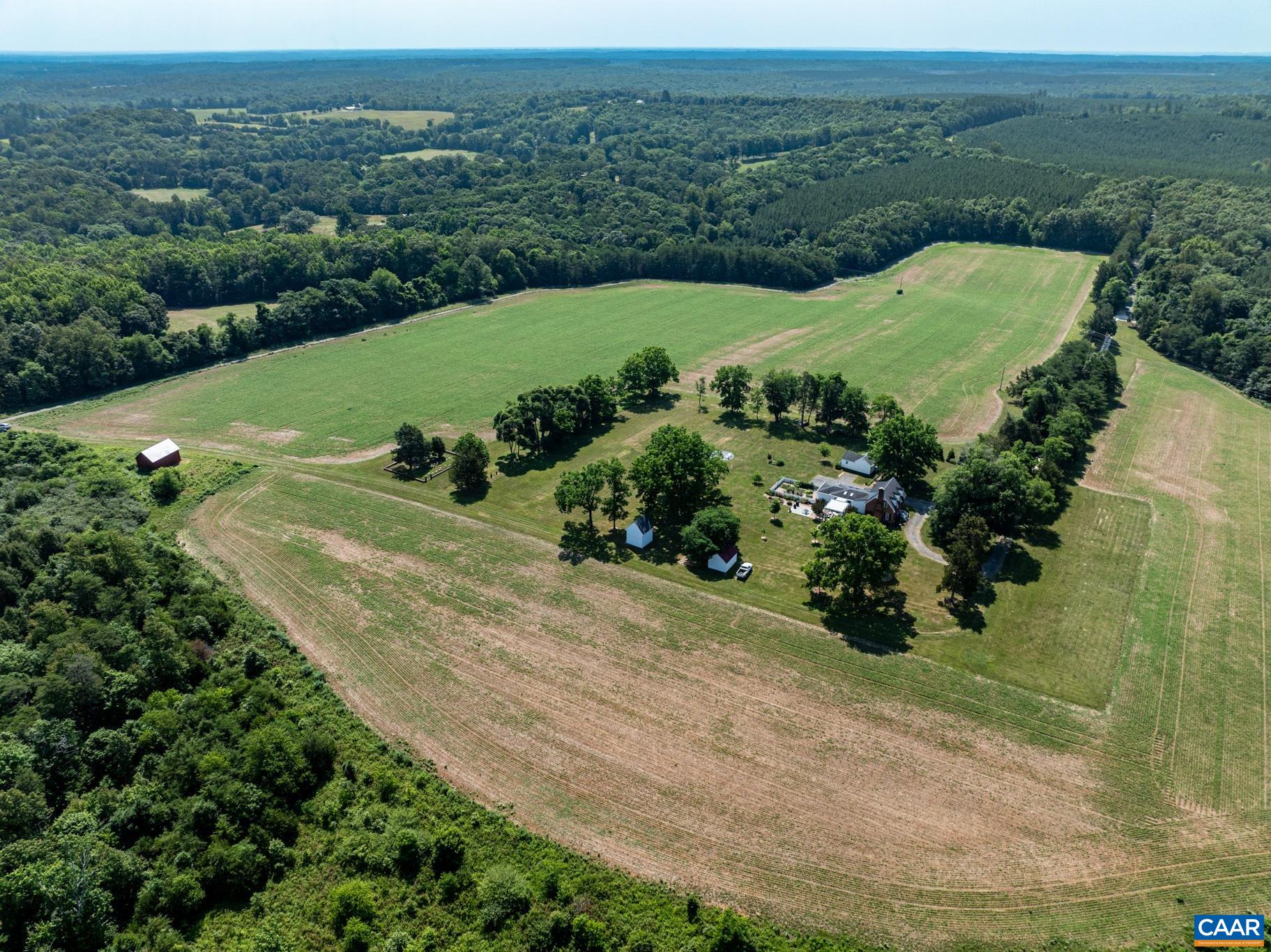 12994 Howardsville Road Scottsville, VA 24590 - Photo 32 of 59 Gallery Image 32