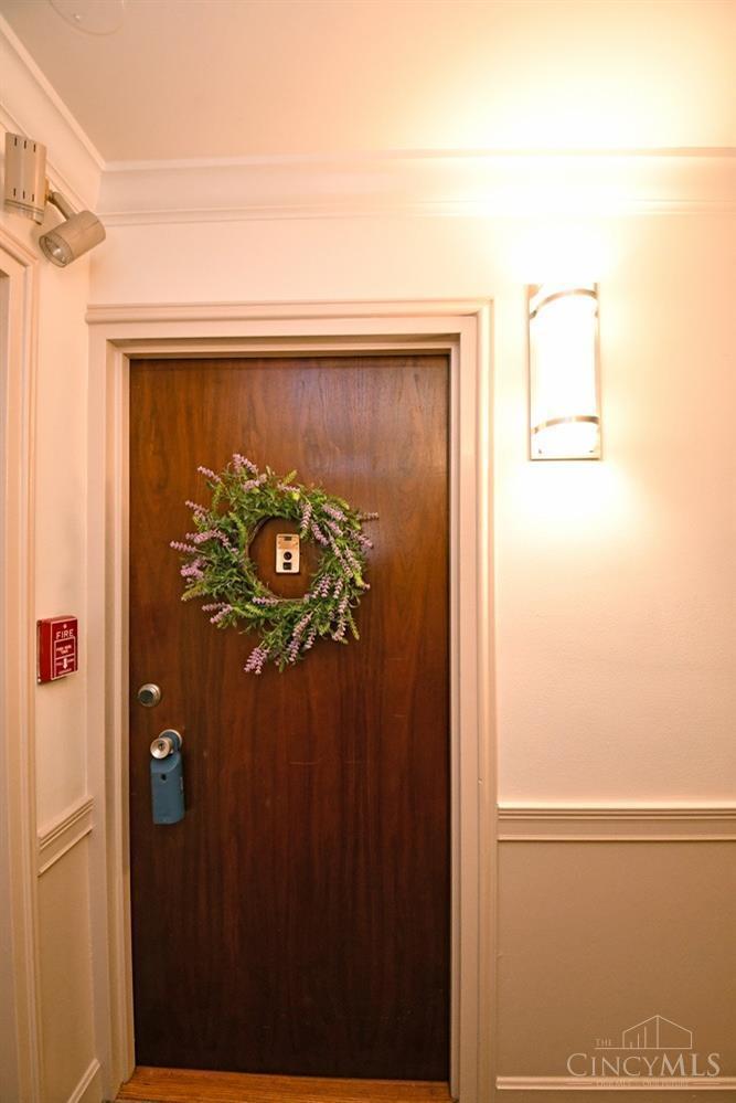2324 Madison Road, Unit 502 Cincinnati, OH 45208 - Photo 2 of 16 Gallery Image 2