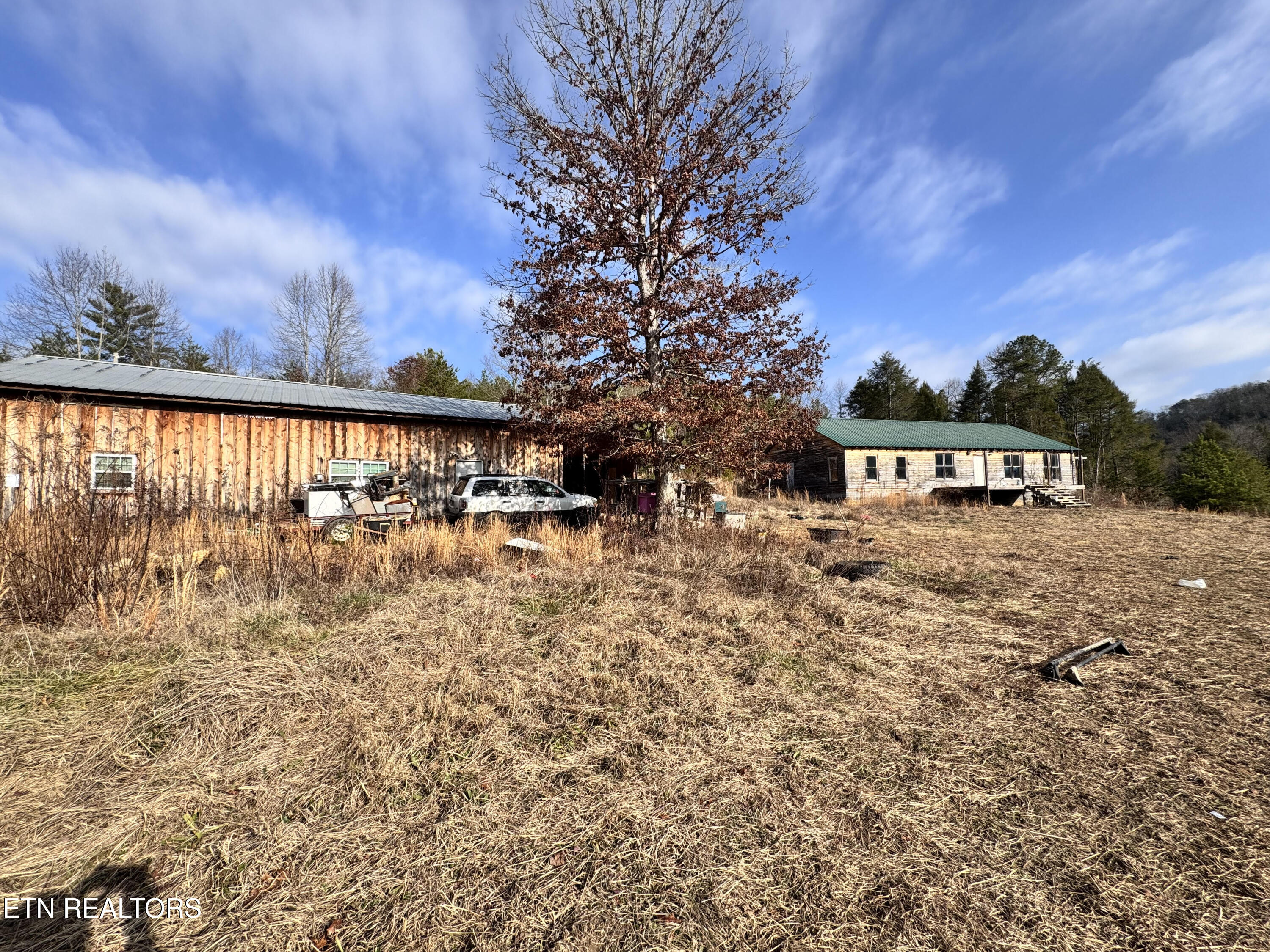 351 White Plains Road Vonore, TN 37885 - Photo 13 of 15 home and shop