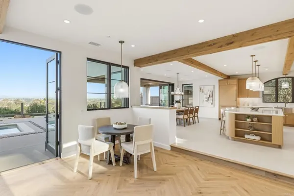 $7,500,000 | 8341 La Jolla Scenic Drive North, La Jolla, CA 92037